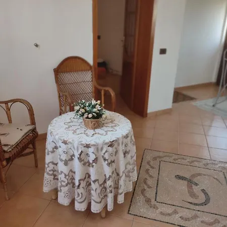 La Al Mare Villa *